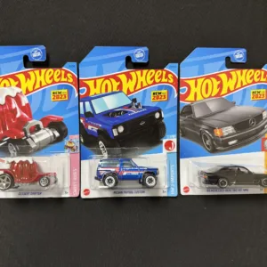 Hot Wheels 3-Car Lot – Dessert Drifter, Nissan Patrol Custom & '89 Mercedes-Benz 560 SEC AMG